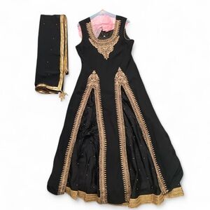 Stunning black & gold Anarkali 3-piece set